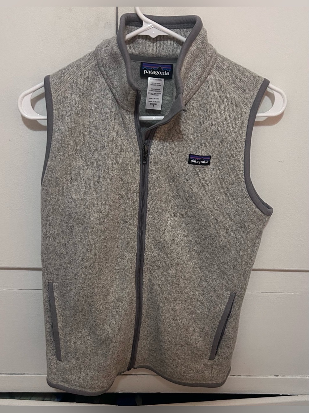 Patagonia women’s size small vest